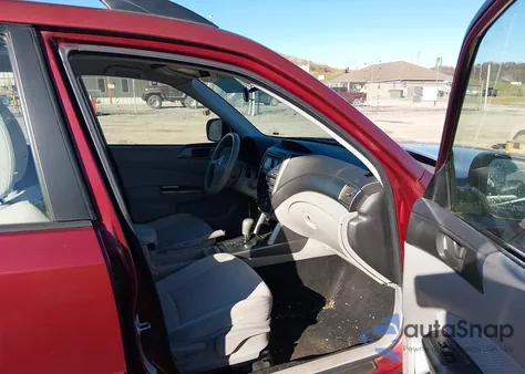 2012 Subaru Forester 2.5X z USA, uszkodzony, nr VIN JF2SHBBC2CH445805